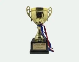 Gallery Auto2000 - Best Expedition (2009) piala_best_auto_e2